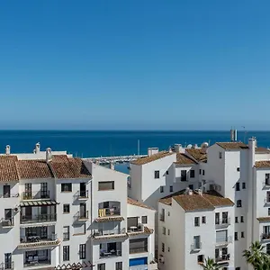 Apartment Marina Banus, Marbella